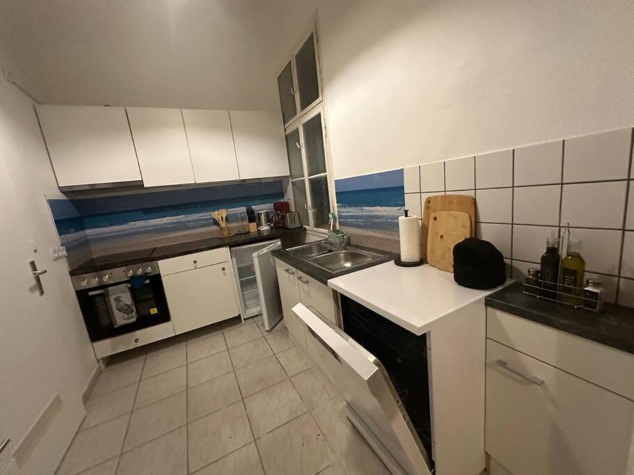Klimatisierter Wiener Altbauflair Im Zentrum Wiens Exterior foto